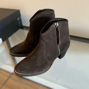 Good Condition - Cara - EU 37